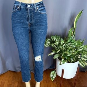 LEVI’S Button-fly Wedgie Straight Cropped Jeans